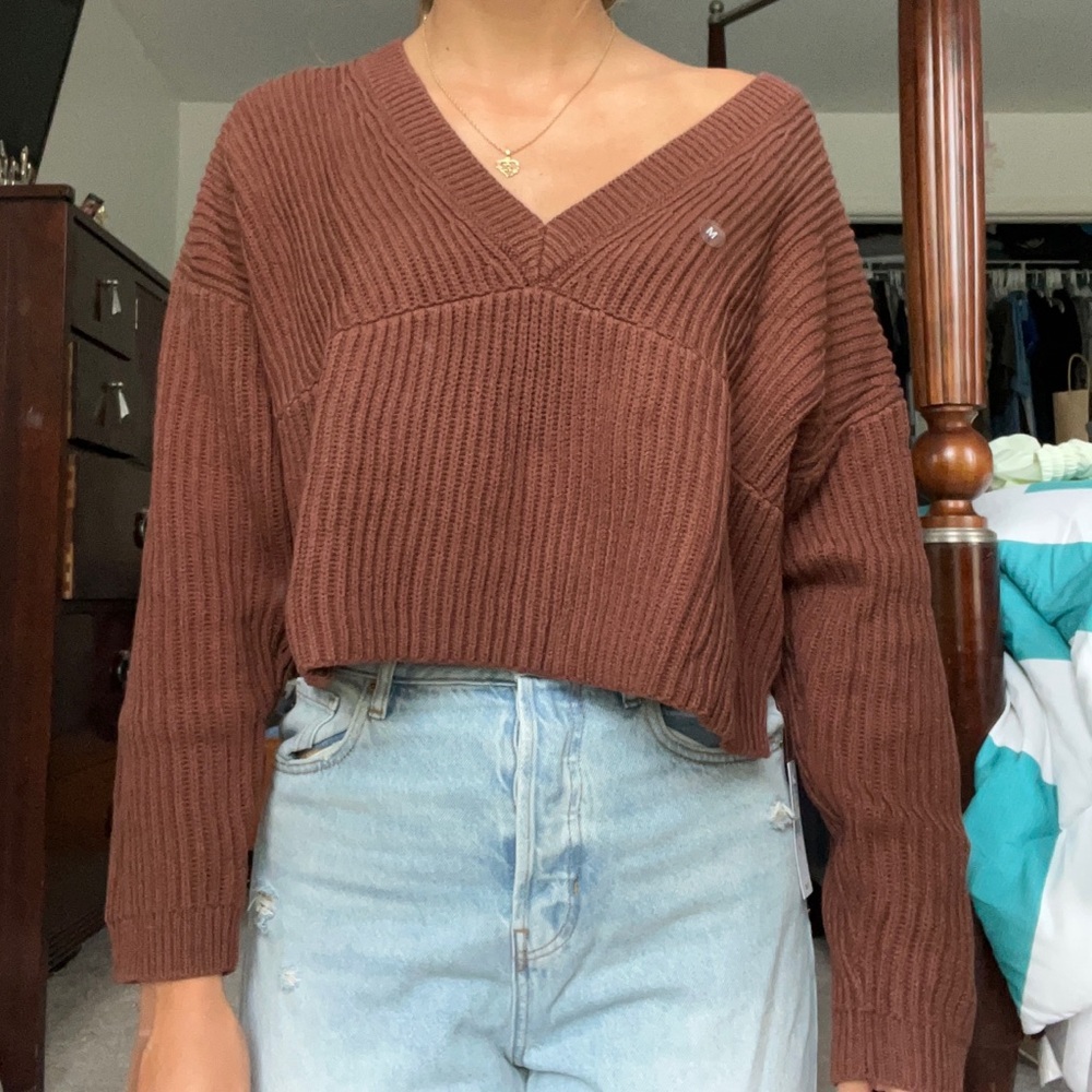 Cropped Brown V Neck Pacsun Sweater
